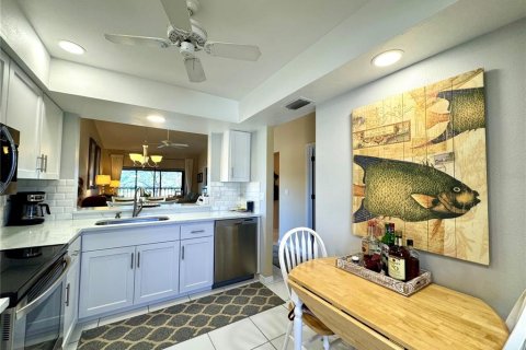 Снять в аренду кондоминиум в Сарасота, Флорида 5 комнат, 99.59м2, № 1721677 - фото 16