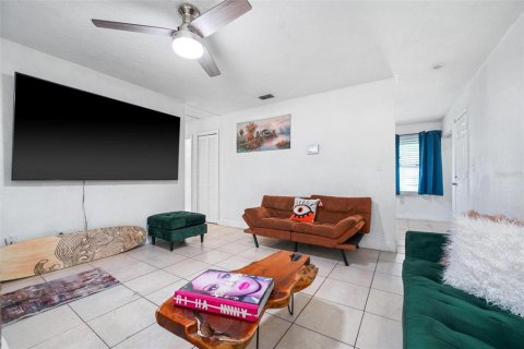 Casa en venta en Orlando, Florida, 3 dormitorios, 99.87 m2 № 1514769 - foto 7