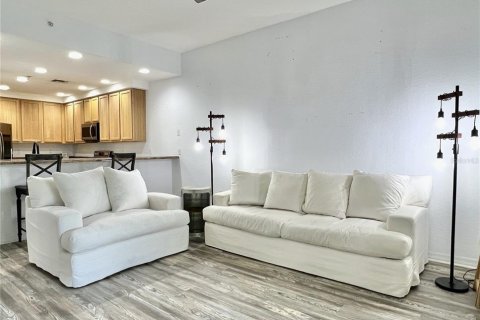 Купить кондоминиум в Киссимми, Флорида 5 комнат, 134.24м2, № 2205535 - фото 4