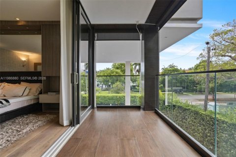 Купить виллу или дом в Ки-Бискейн, Флорида 6 спален, 484.58м2, № 2049506 - фото 28