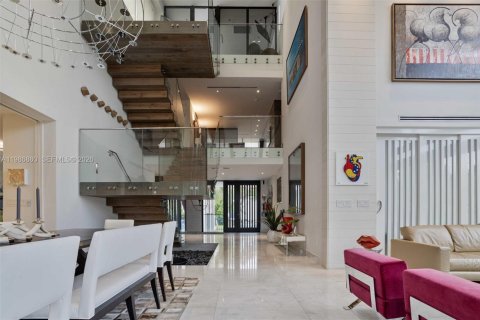 Купить виллу или дом в Ки-Бискейн, Флорида 6 спален, 484.58м2, № 2049506 - фото 3