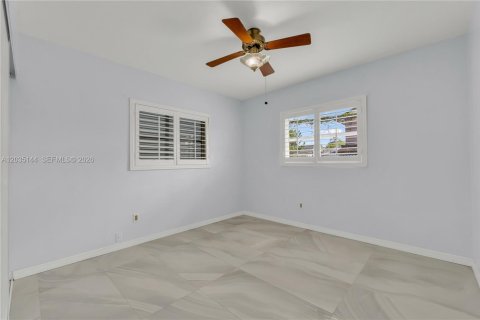 House in Cutler Bay, Florida 3 bedrooms, 123.65 sq.m. № 2087863 - photo 20