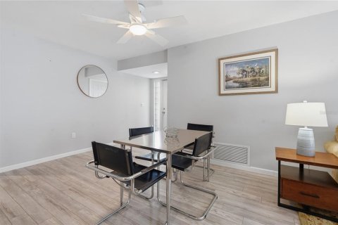 Casa en venta en Dunedin, Florida, 3 dormitorios, 183.39 m2 № 2230871 - foto 7