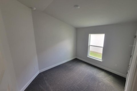 Villa ou maison à louer à Ocala, Floride: 4 chambres, 151.9 m2 № 2091873 - photo 8