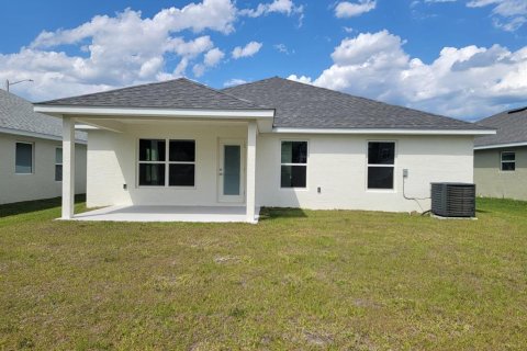 Villa ou maison à louer à Ocala, Floride: 4 chambres, 151.9 m2 № 2091873 - photo 19