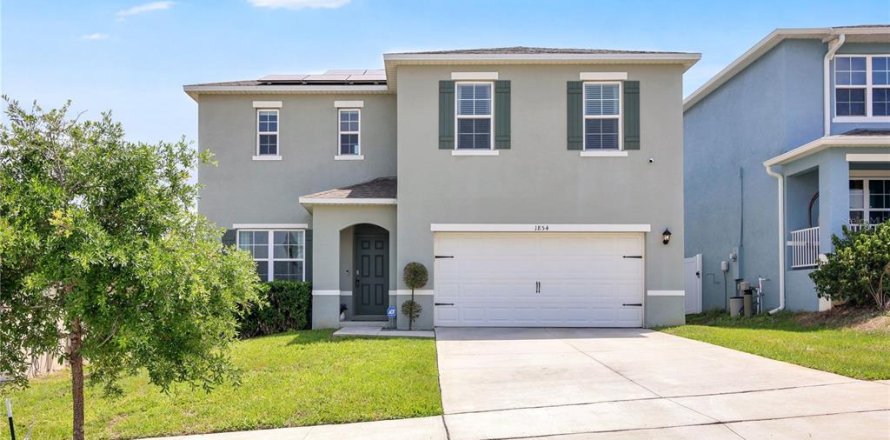 House in Clermont, Florida 4 bedrooms, 232.72 sq.m. № 2104745