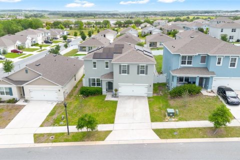 House in Clermont, Florida 4 bedrooms, 232.72 sq.m. № 2104745 - photo 5
