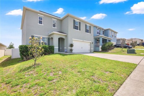 House in Clermont, Florida 4 bedrooms, 232.72 sq.m. № 2104745 - photo 3