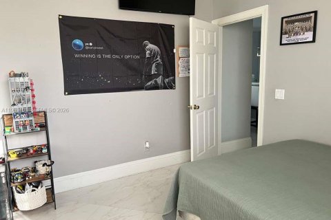 Casa en venta en St. Lucie, Florida, 4 dormitorios, 222.22 m2 № 2030552 - foto 26