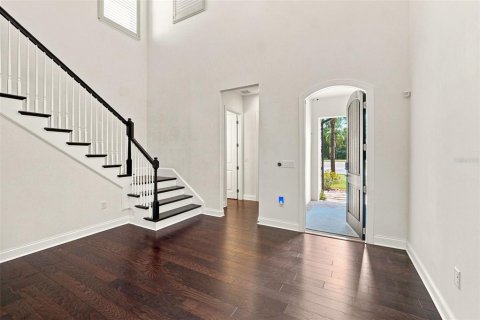 House in Orlando, Florida 4 bedrooms, 313.55 sq.m. № 2201934 - photo 7