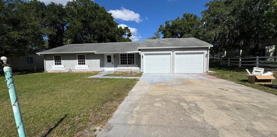 Villa ou maison à Ocala, Floride 3 chambres, 140.28 m2 № 2093779