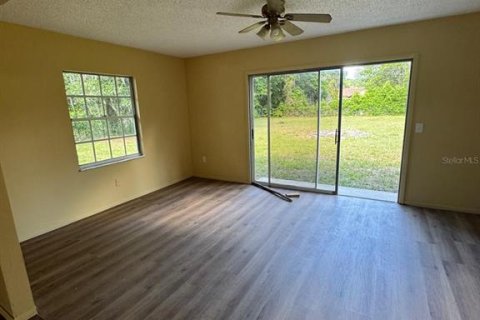 Villa ou maison à louer à Ocala, Floride: 3 chambres, 140.28 m2 № 2093779 - photo 8