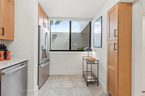 Copropriété à vendre à Longboat Key, Floride: 2 chambres, 129.32 m2 № 2232211 - photo 6