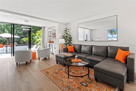 Copropriété à vendre à Longboat Key, Floride: 2 chambres, 129.32 m2 № 2232211 - photo 18