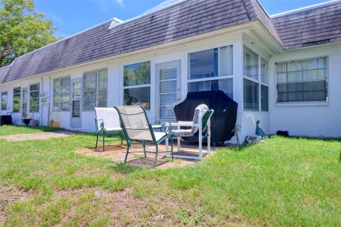 Condominio en venta en New Port Richey, Florida, 2 dormitorios, 77.2 m2 № 1805589 - foto 20