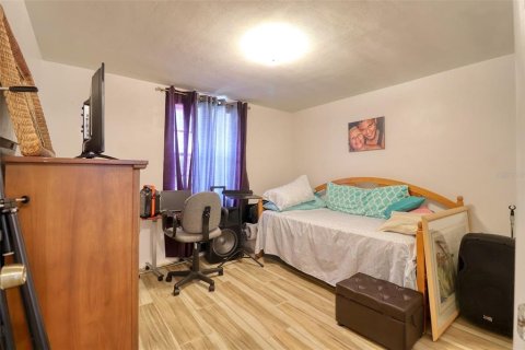 Condominio en venta en New Port Richey, Florida, 2 dormitorios, 77.2 m2 № 1805589 - foto 22