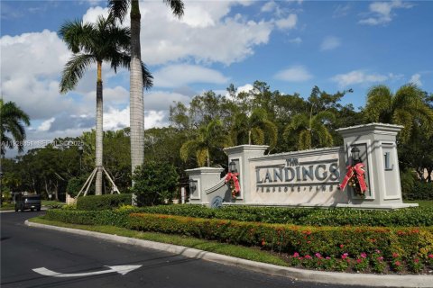 Купить виллу или дом в Пемброк-Пайнс, Флорида 3 спальни, 170.75м2, № 1990241 - фото 3