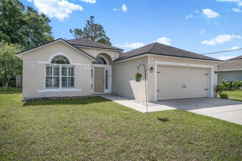 House in Palm Coast, Florida 3 bedrooms, 153.75 sq.m. № 2092505