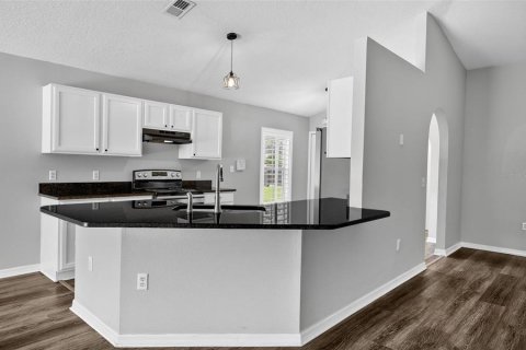 House in Palm Coast, Florida 3 bedrooms, 153.75 sq.m. № 2092505 - photo 25