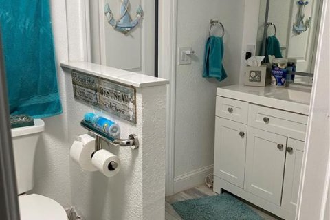 Condo in Madeira Beach, Florida, 2 bedrooms № 2230234 - photo 6