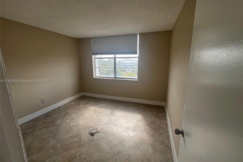 Condominio en venta en Miami, Florida, 2 dormitorios, 96.25 m2 № 1871366 - foto 6