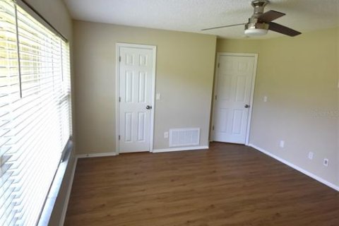 Casa en venta en New Port Richey, Florida, 3 dormitorios, 170.94 m2 № 1909575 - foto 16
