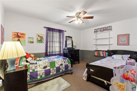 House in Winter Haven, Florida 3 bedrooms, 166.11 sq.m. № 2227390 - photo 14