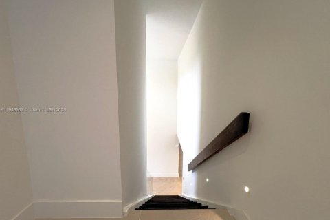 Touwnhouse à vendre à Hialeah, Floride: 3 chambres, 146.97 m2 № 1967433 - photo 30