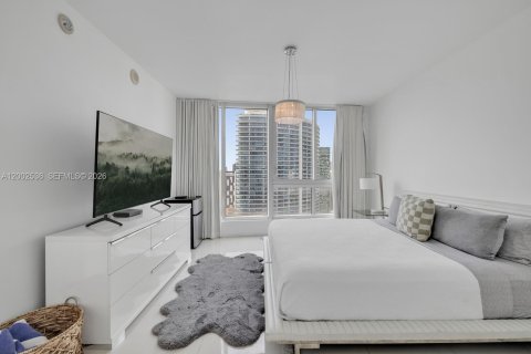 Copropriété à vendre à Miami, Floride: 2 chambres, 119.47 m2 № 2170351 - photo 8