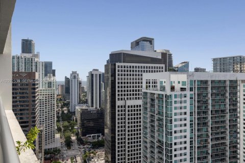 Copropriété à vendre à Miami, Floride: 2 chambres, 119.47 m2 № 2170351 - photo 20