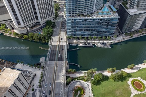 Copropriété à vendre à Miami, Floride: 2 chambres, 119.47 m2 № 2170351 - photo 14