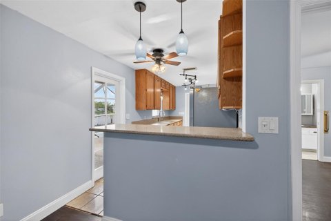 Villa ou maison à vendre à Saint Petersburg, Floride: 3 chambres, 106.84 m2 № 2209651 - photo 8