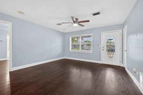 Villa ou maison à vendre à Saint Petersburg, Floride: 3 chambres, 106.84 m2 № 2209651 - photo 5