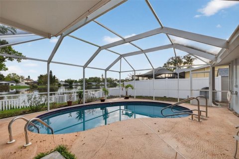 Villa ou maison à vendre à Saint Petersburg, Floride: 3 chambres, 106.84 m2 № 2209651 - photo 22
