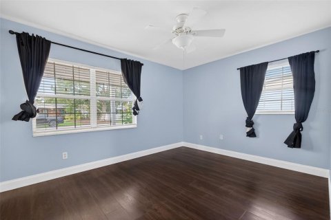 Villa ou maison à vendre à Saint Petersburg, Floride: 3 chambres, 106.84 m2 № 2209651 - photo 16