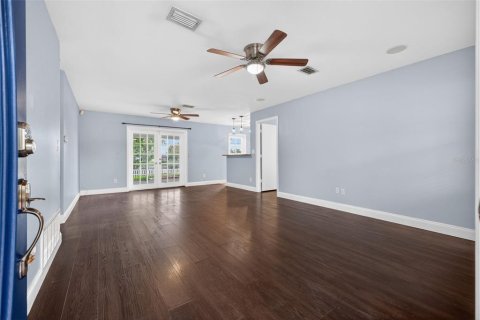 Villa ou maison à vendre à Saint Petersburg, Floride: 3 chambres, 106.84 m2 № 2209651 - photo 6