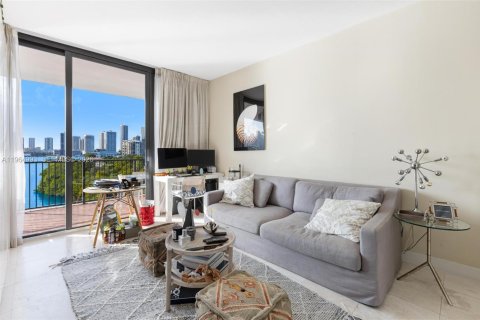 Condominio en alquiler en Miami, Florida, 2 dormitorios, 132.85 m2 № 2026351 - foto 7