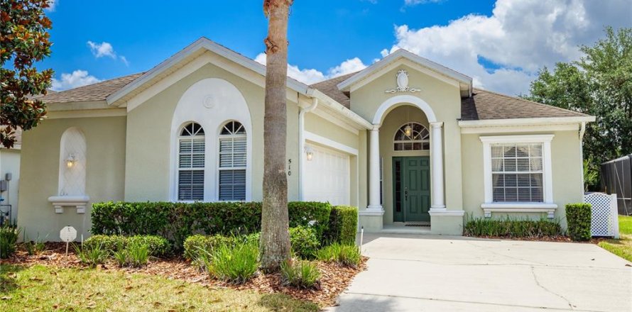 Villa ou maison à Haines City, Floride 4 chambres, 181.72 m2 № 1885901