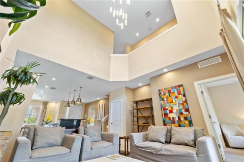 Adosado en venta en Kissimmee, Florida, 4 dormitorios, 222.59 m2 № 1795617 - foto 17