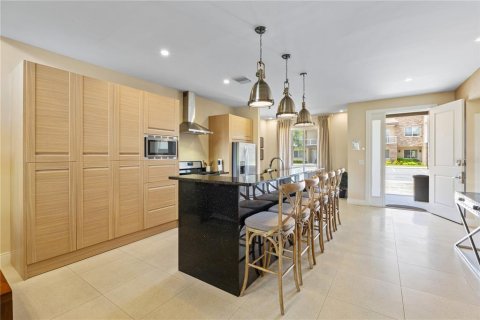Adosado en venta en Kissimmee, Florida, 4 dormitorios, 222.59 m2 № 1795617 - foto 4