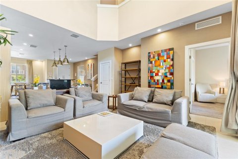 Adosado en venta en Kissimmee, Florida, 4 dormitorios, 222.59 m2 № 1795617 - foto 15
