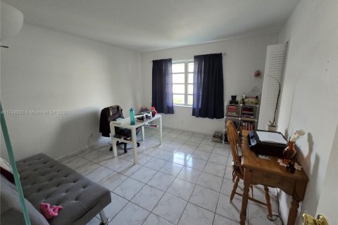 Copropriété à vendre à Miami, Floride: 3 chambres, 137.87 m2 № 2012162 - photo 22