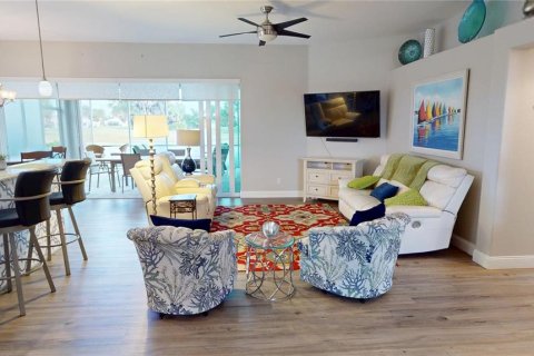 Casa en venta en Punta Gorda, Florida, 3 dormitorios, 181.53 m2 № 1906947 - foto 6