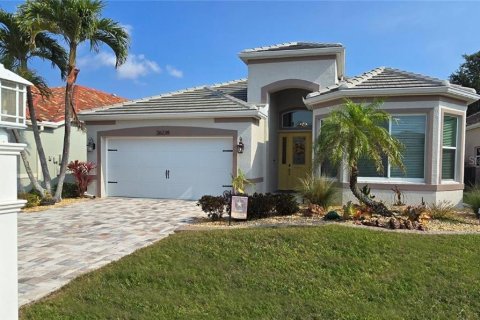 Casa en venta en Punta Gorda, Florida, 3 dormitorios, 181.53 m2 № 1906947 - foto 1