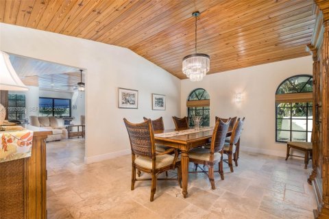 Купить виллу или дом в Пальметто-Бей, Флорида 4 спальни, 317.45м2, № 1991290 - фото 4