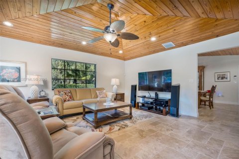 Купить виллу или дом в Пальметто-Бей, Флорида 4 спальни, 317.45м2, № 1991290 - фото 5