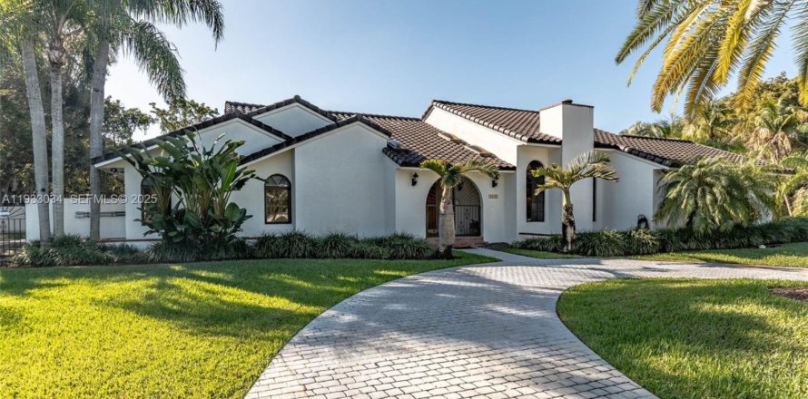 Дом в Пальметто-Бей, Флорида 4 спальни, 317.45м2 № 1991290