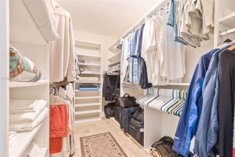 Купить виллу или дом в Пальметто-Бей, Флорида 4 спальни, 317.45м2, № 1991290 - фото 11