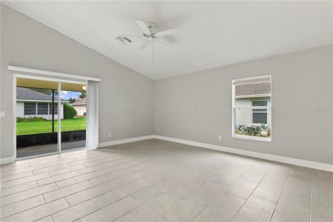 Villa ou maison à vendre à Tavares, Floride: 3 chambres, 140.47 m2 № 2378258 - photo 9