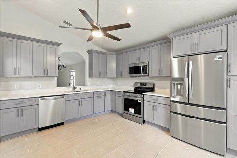 Villa ou maison à vendre à Tavares, Floride: 3 chambres, 140.47 m2 № 2378258 - photo 4